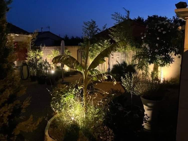 Lou Bagnou Mi-Clos Bagnols-sur-Cèze Екстериор снимка